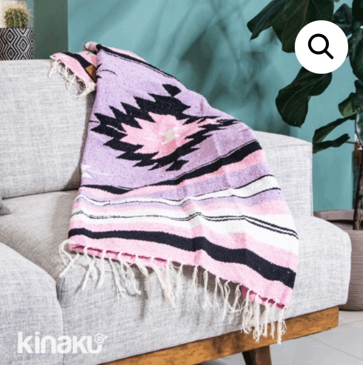 Kinakú Decke